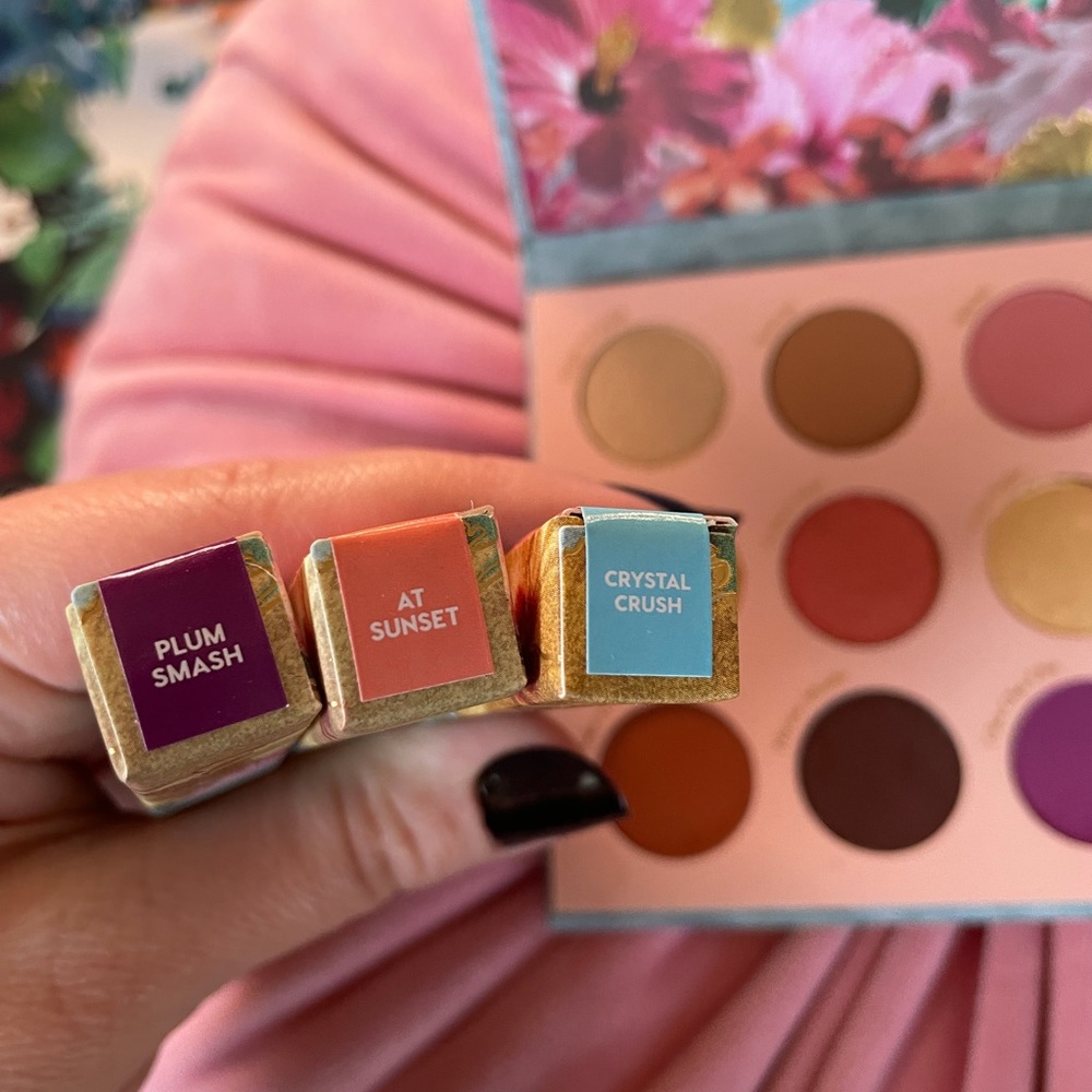 Colourpop ‘Cabana Club’ bundle - Picture 3 of 4